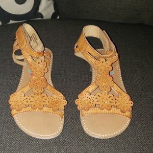 Tan flower Sandals